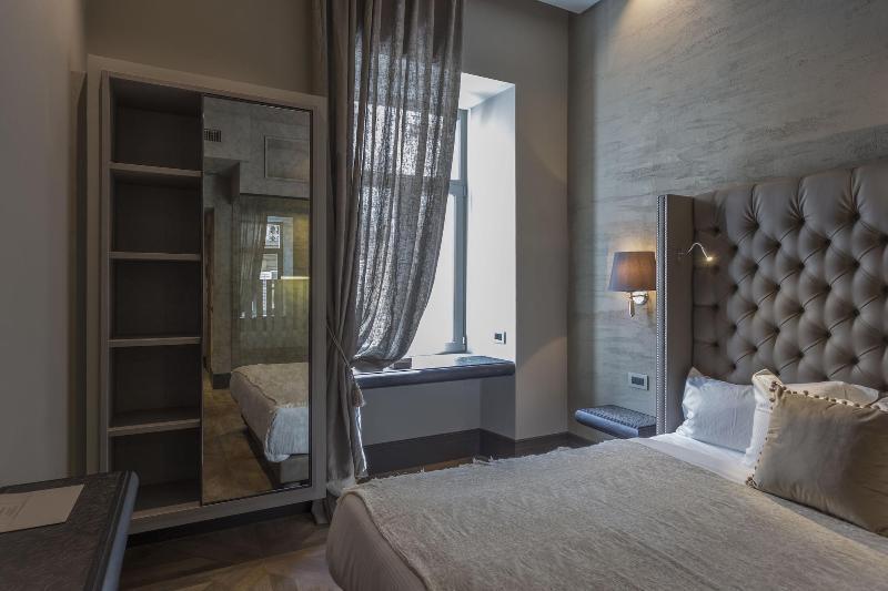Forvm Boutique Hotel Трієст Екстер'єр фото
